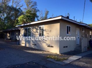 22525 Del Valle St APT C, Woodland Hills, CA 91364
