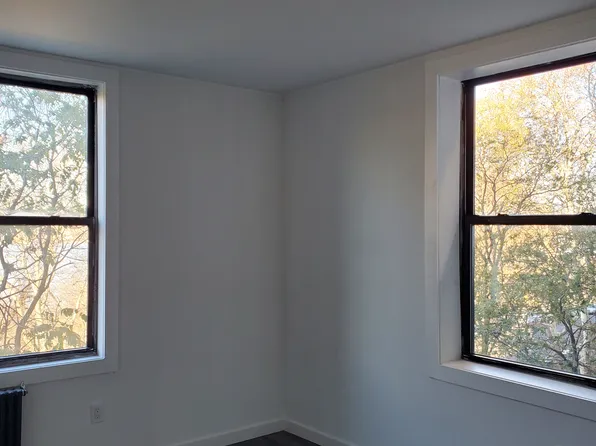 720 Riverside Drive image 3 of 10