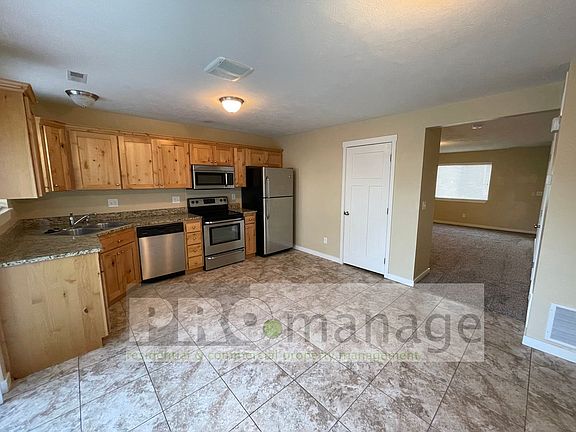4th image of 1561-1605 John Adams Pkwy #1573