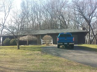 222 Engle Dr, Olivet, MI 49076