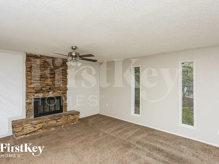 9125 Shawnee Trl — Photo 3