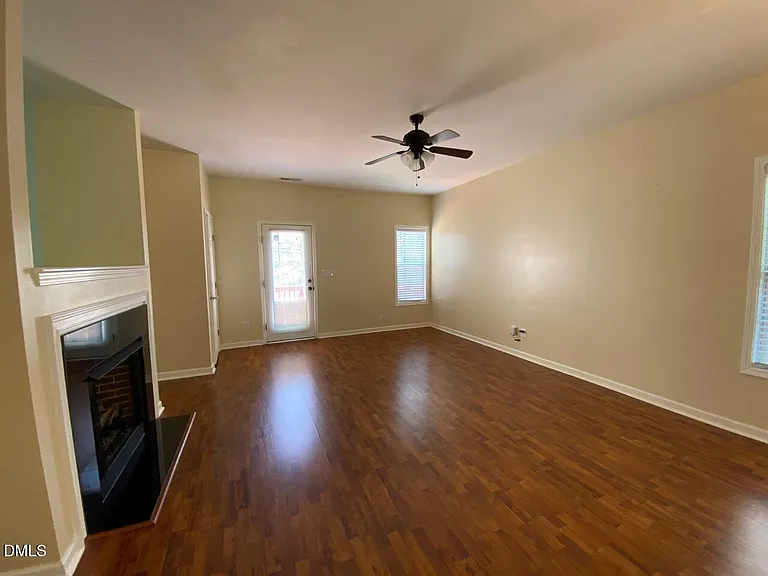 2513 Bay Harbor Dr — Photo 9