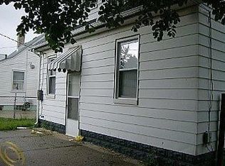 3025 Wolcott St, Ferndale, MI 48220