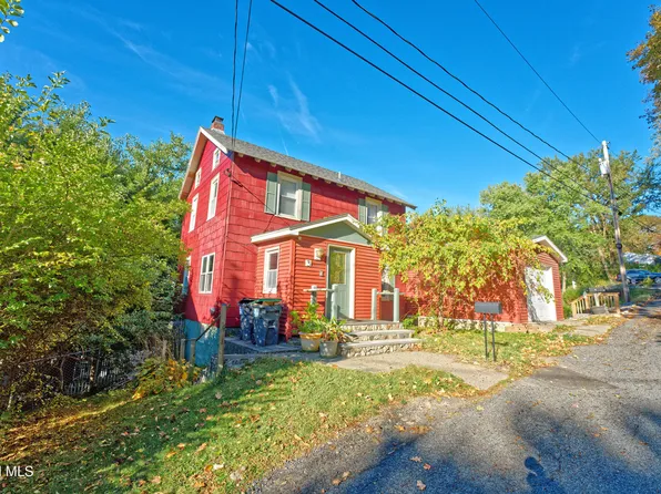 3 Seneca Street, Troy, NY 12180