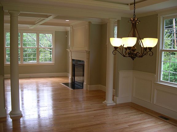 Formal dining 