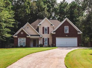 6403 Stanbrough Ln, Dallas, GA 30157