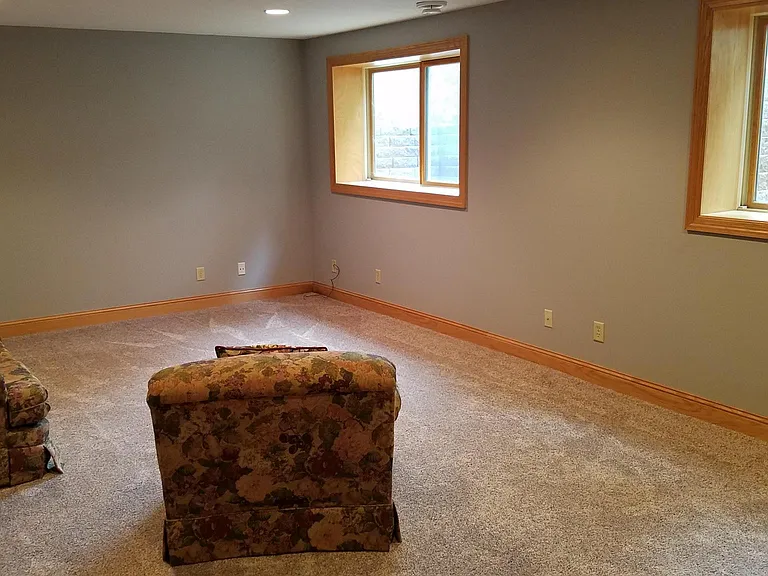 1500 Circle Dr — Photo 17