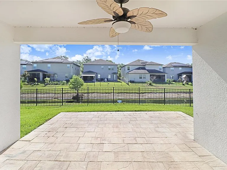 16325 Hyde Manor Dr — Photo 30