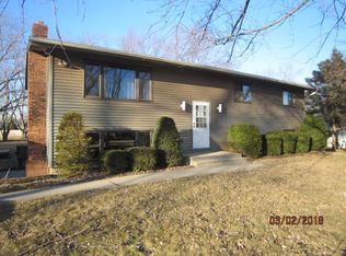 4250 Tabor Rd, Racine, WI 53402