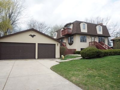 136 N Walnut Ave, Wood Dale, IL, 60191