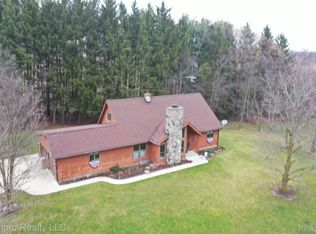 1185 Sisson Rd, Imlay City, MI 48444