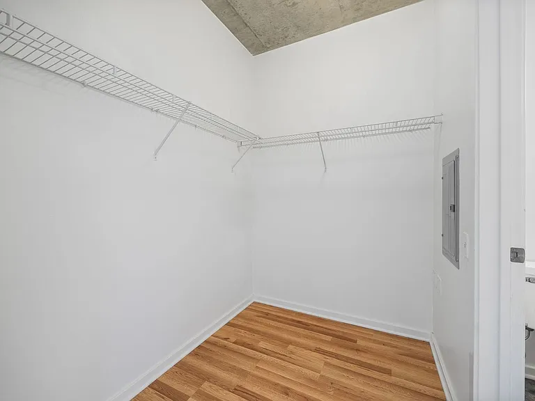 659 W Randolph St #1620 — Photo 16