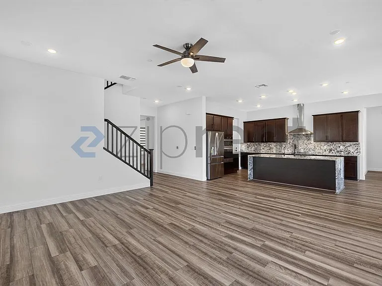1447 Teak Ave — Photo 12