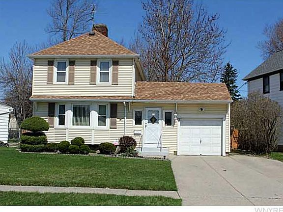 2nd image of 12 Coralwood Ct