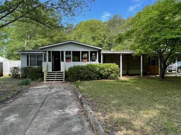 10 Johnson Ave, Manchester, GA 31816