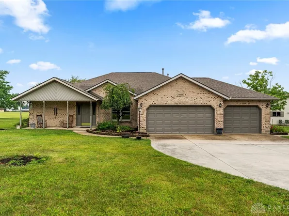 9423 Upper Lewisburg Salem Rd, Brookville, OH 45309