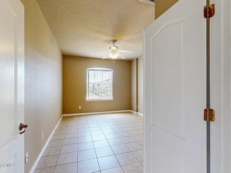 916 Ocaso Ln #206 — Photo 16