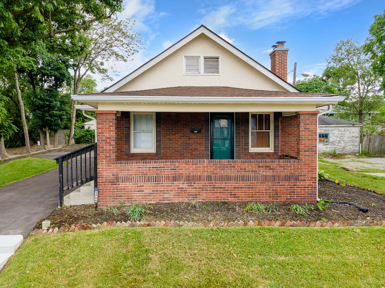 3 bed, 2917 sqft, $2,800 — Photo 4