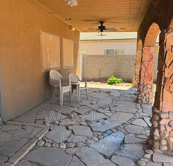 1261 E Dust Devil Dr — Photo 20