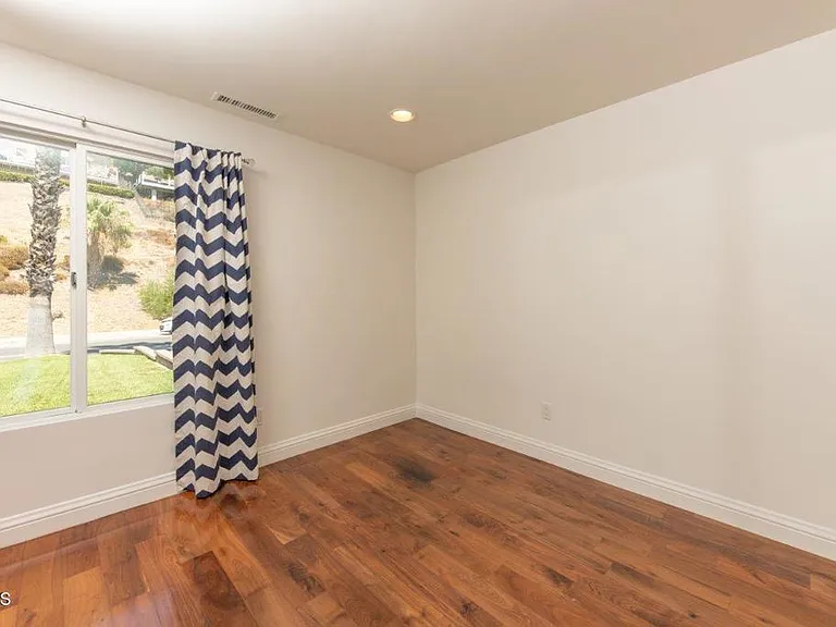 2906 Hawkridge Dr — Photo 19