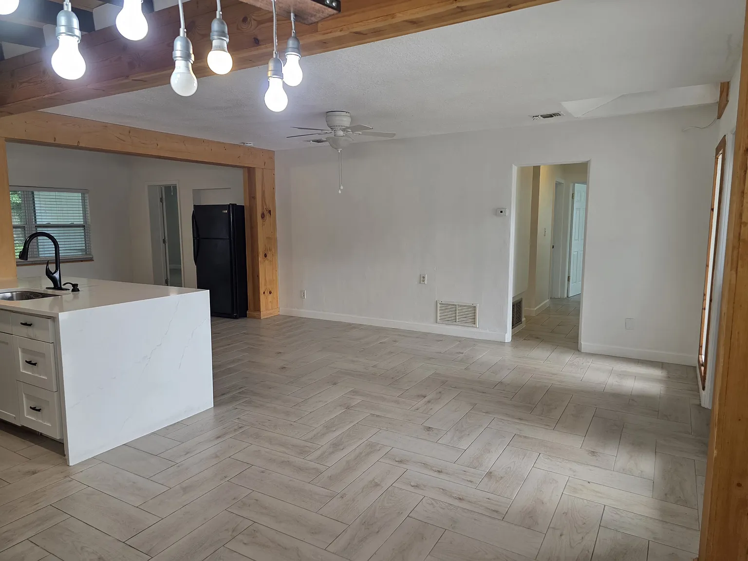 4 bed, 1459 sqft, $2,650 — Photo 3