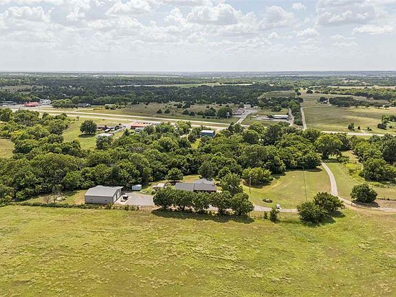 5th image of 2416 State Highway 81