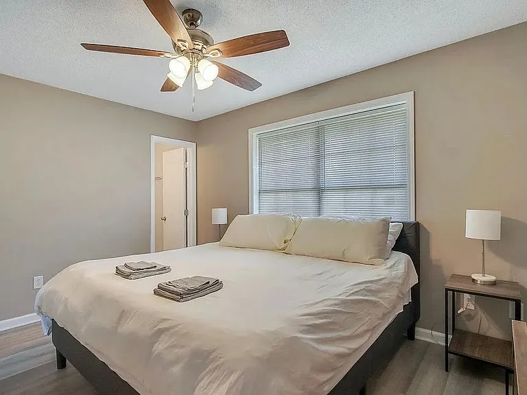 1308 Tower Dr — Photo 10
