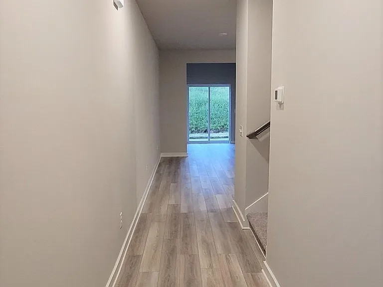 1706 Manuka Ln — Photo 5