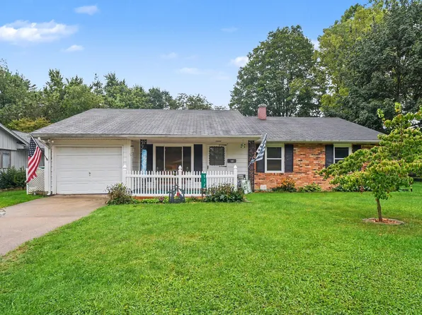 512 Springfield Cir, Niles, MI 49120