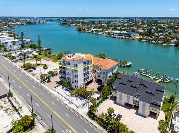 10133 Gulf Blvd #E4, Treasure Island, FL 33706