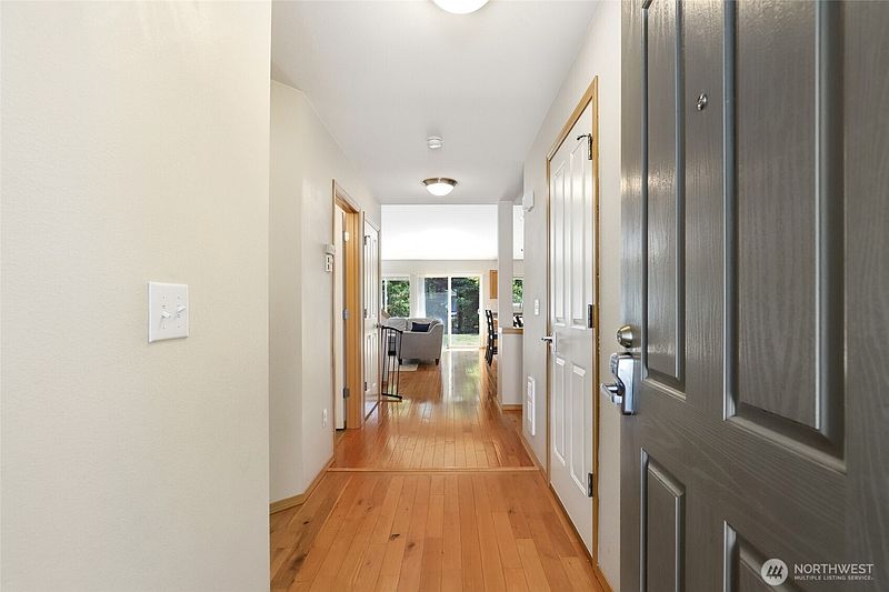 4th image of 24027 SE 282nd Street