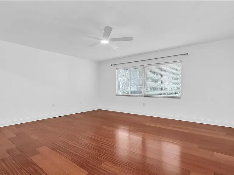 210 5th Ave S #403 — Photo 8