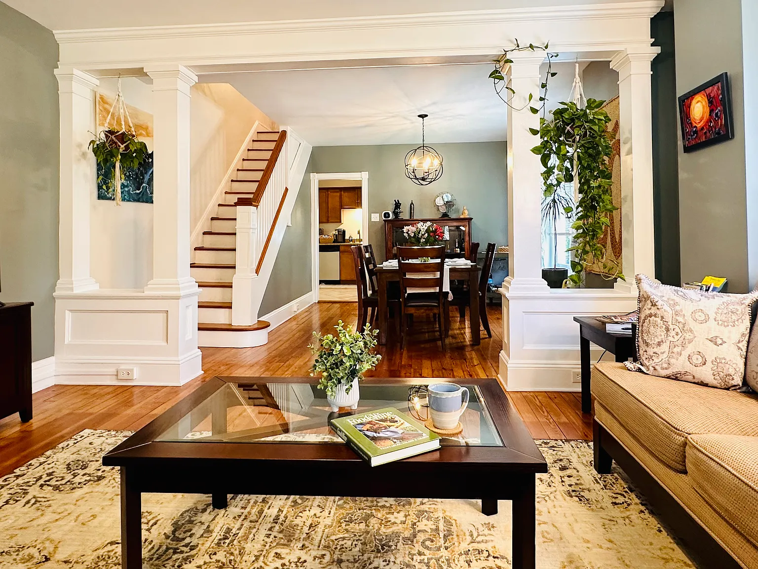 3 bed, 1400 sqft, $2,200 — Photo 1