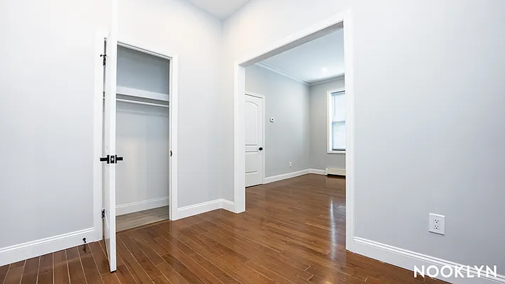 Rented by Nooklyn NYC LLC | media 19