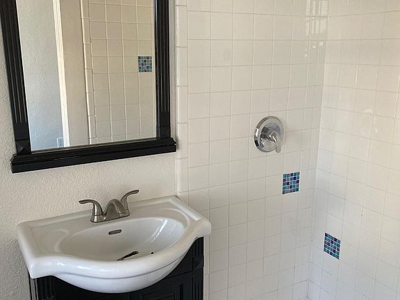 5th image of 4170 Park Blvd APT 12