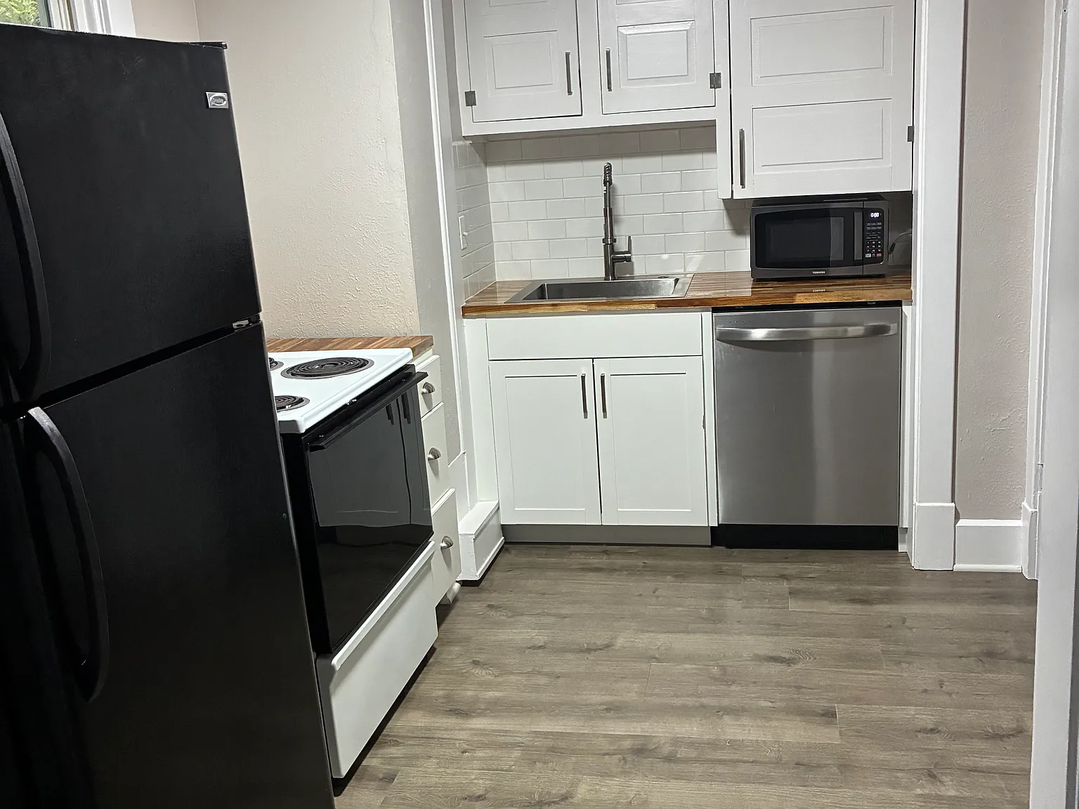 2 bed, 1150 sqft, $1,100 — Photo 2
