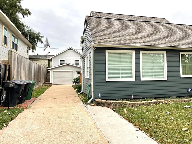 4334 Jefferson St #1/2 — Photo 6