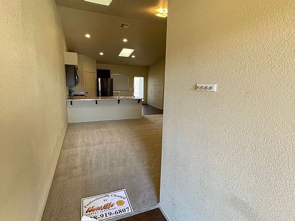 4th image of 3952 S Brianna Dr