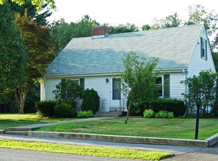 53 Fisher St, Natick, MA 01760