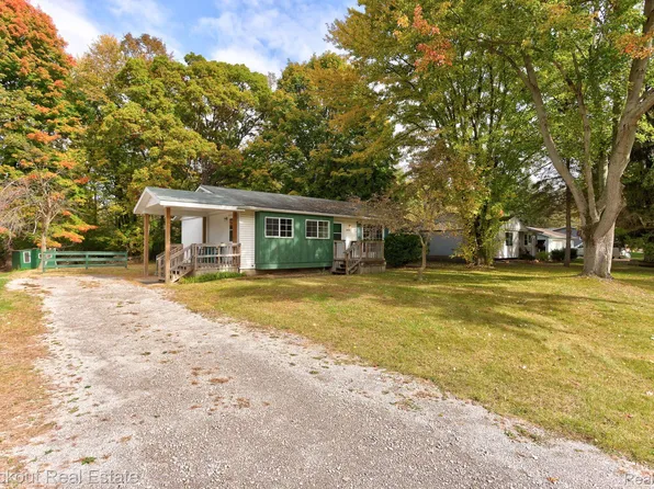 4938 Worth St, Millington, MI 48746