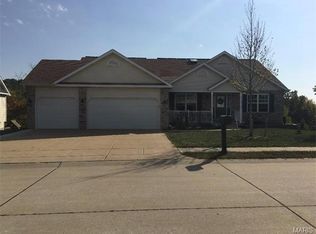 5122 Towerglen St, Imperial, MO 63052