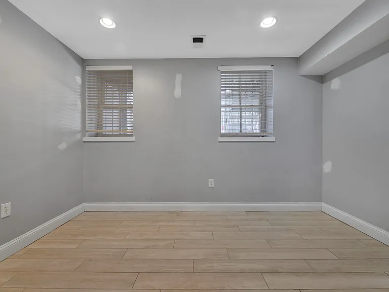 3118 13th St NW #1 — Photo 1