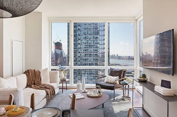 Rented by The Moinian Group | media 1