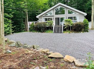 166 Lc Larson Dr, Pocono Lake, PA