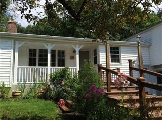 759 Bridge St, Suffield, CT 06078