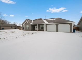 117 Helen Ave, Chaffee, MO 63740