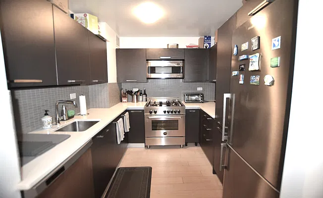 Rented by Manhattan Realty Group | media 7