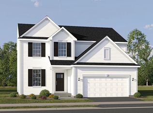 420 Redwood Ave, Sugar Grove, IL 60554