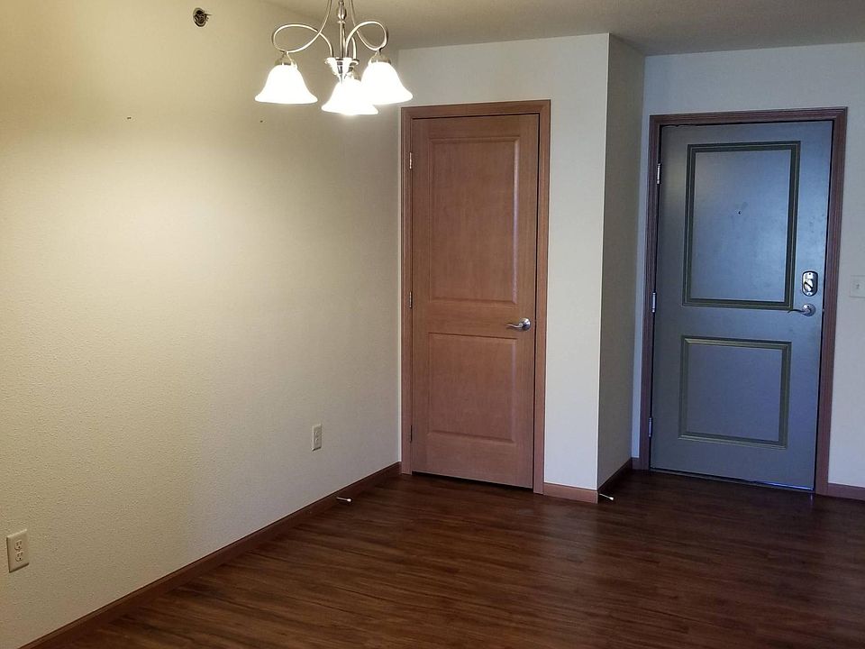 Town Square Residential Suites 715 Martin Ave Big Lake MN Zillow