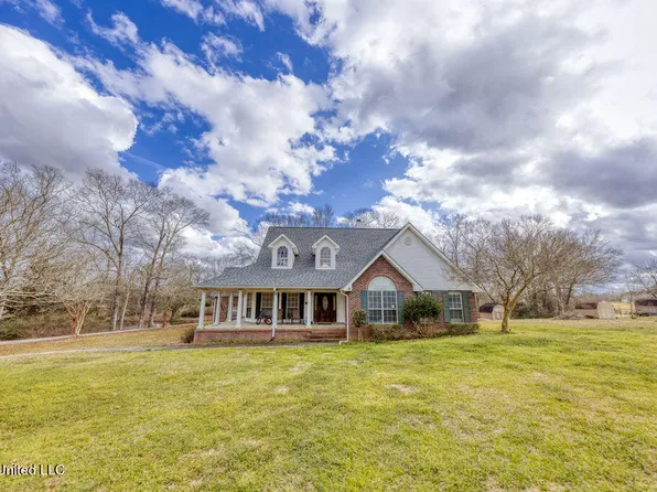 30 Stone Bridge Rd E, Carriere, MS 39426